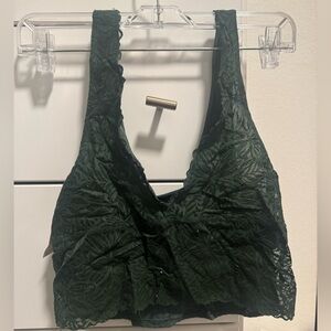 NWT Aerie offline cropped sage green lace tank size L